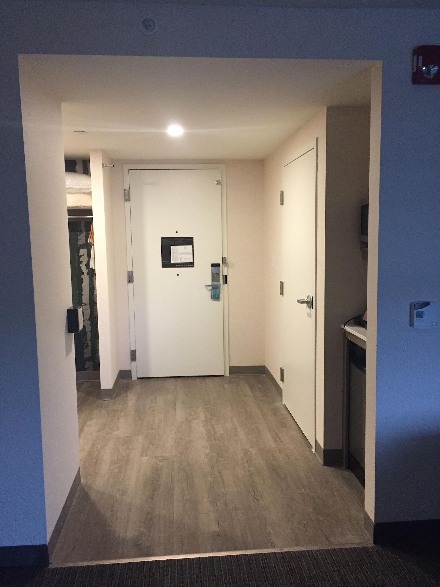 Hilton Garden Inn Toronto-Оквилль Экстерьер фото