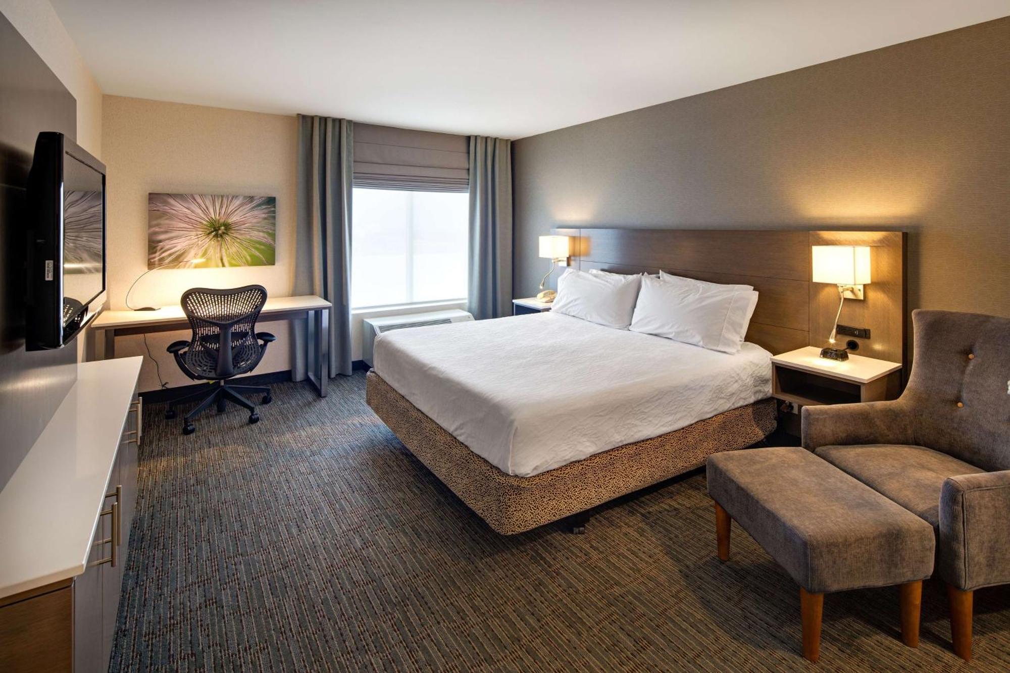 Hilton Garden Inn Toronto-Оквилль Экстерьер фото