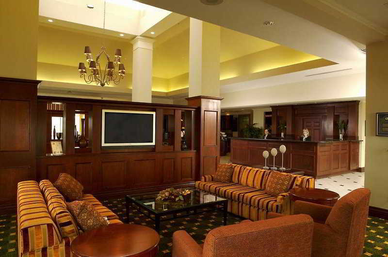 Hilton Garden Inn Toronto-Оквилль Интерьер фото