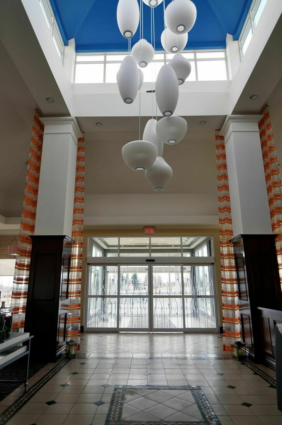 Hilton Garden Inn Toronto-Оквилль Экстерьер фото