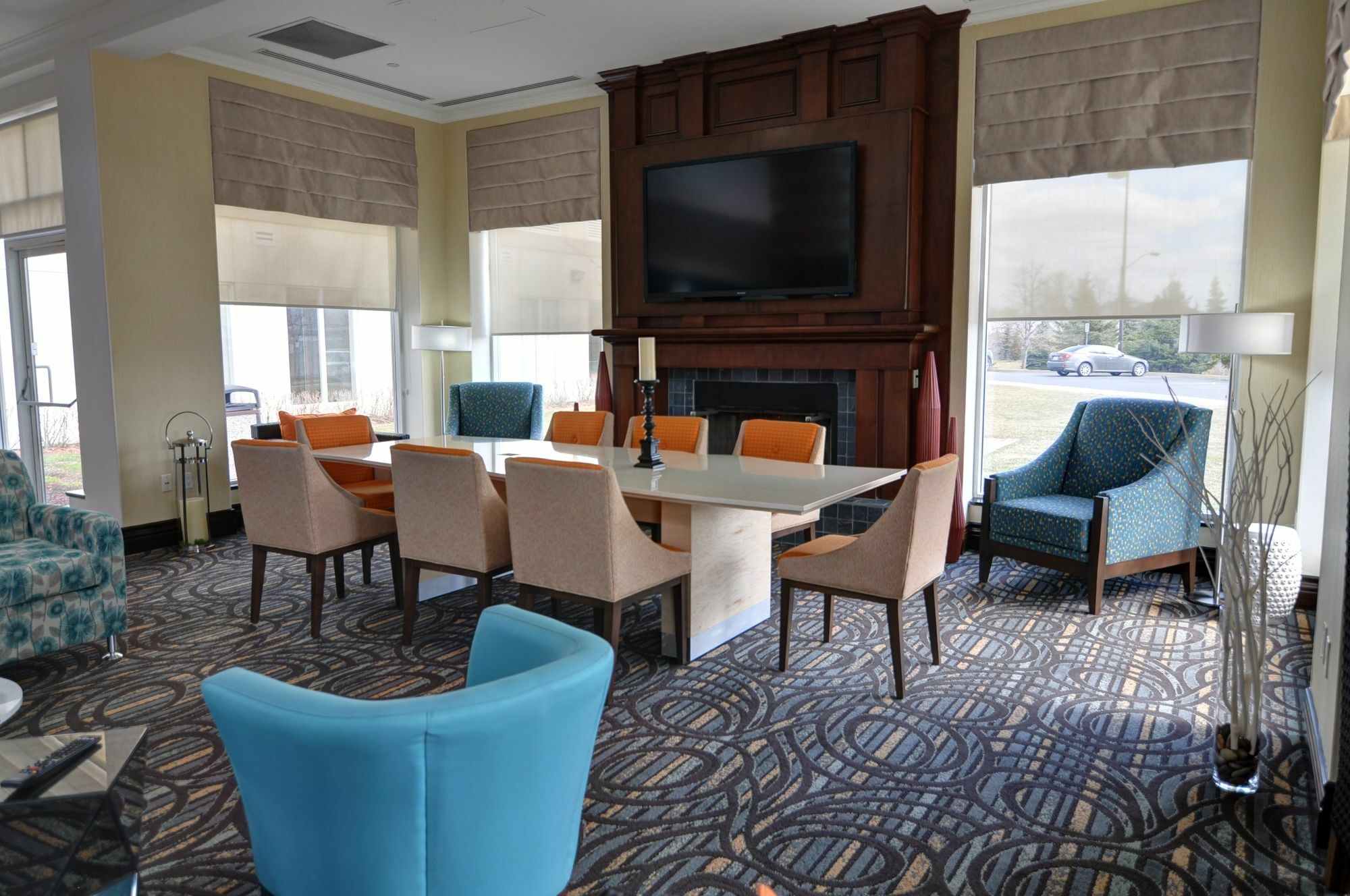 Hilton Garden Inn Toronto-Оквилль Экстерьер фото